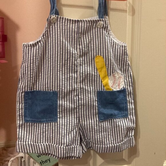 little boy onepiece overalls - Picture 1 of 4